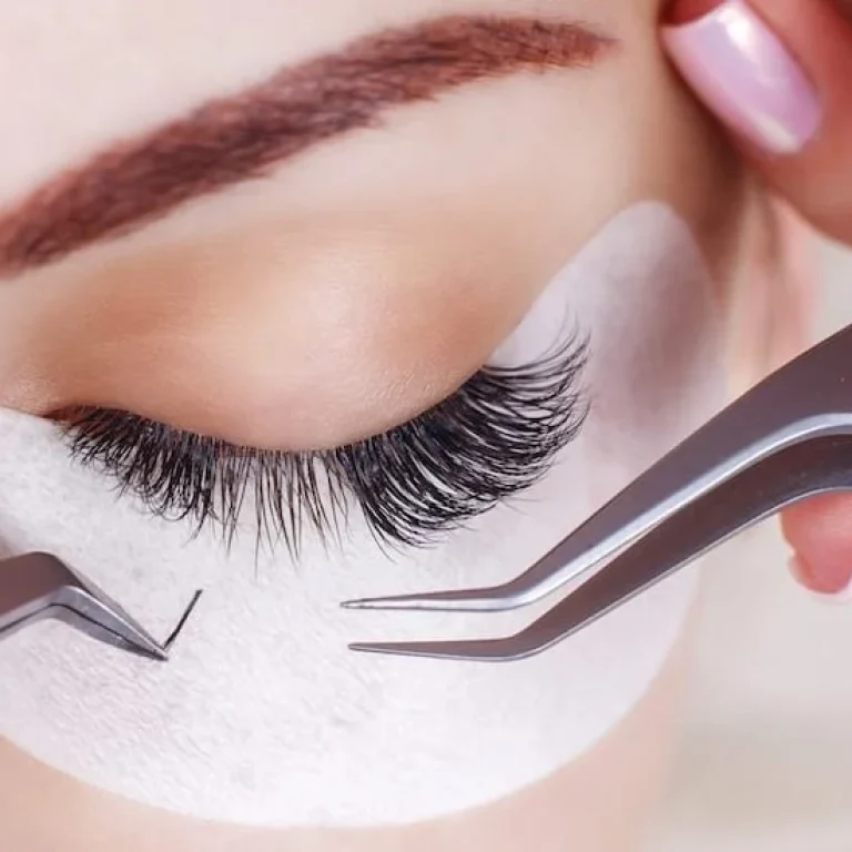 Eyelash-extensions-singapore
